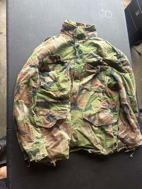 Vintage M-65 Woodland Camo Field Jacket Distress XL